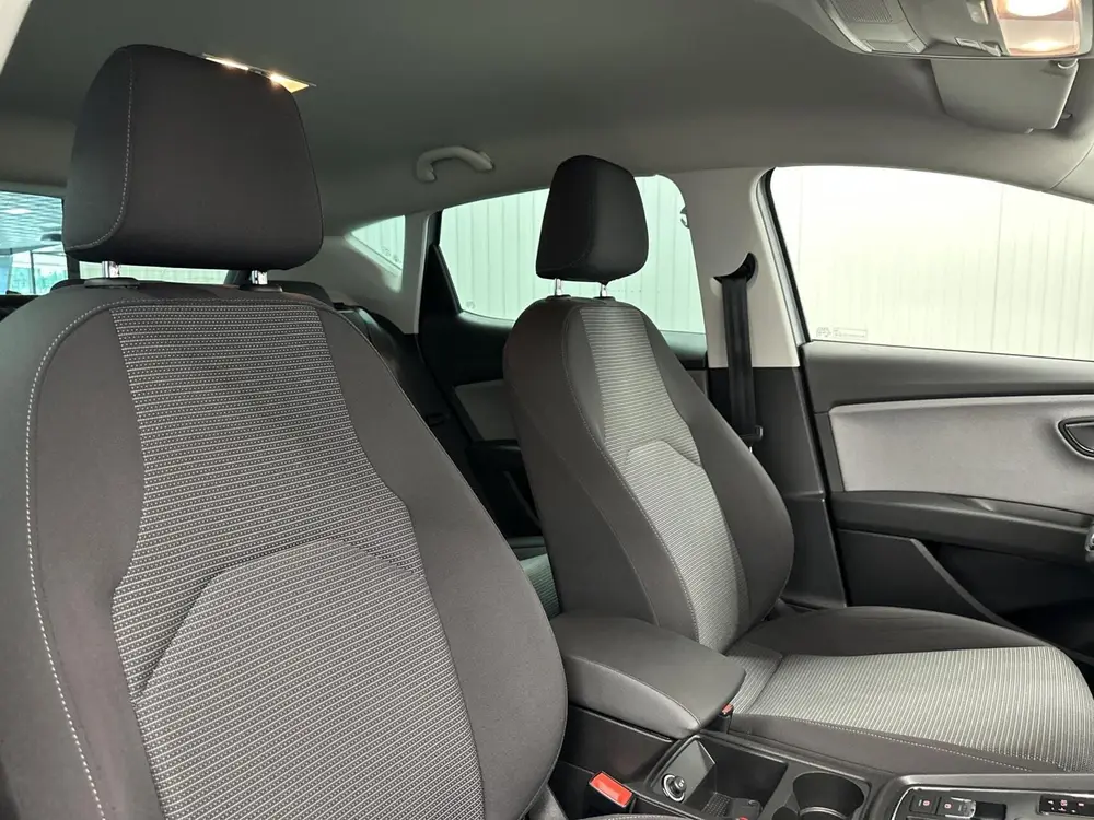 SEAT Leon 1.0 EcoTSI Style CRUISE STOELVER VIRTUAL CAMERA EC uit 2019, foto 13