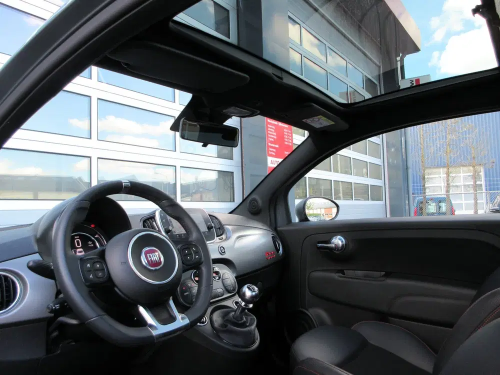 Fiat 500 1.0 Hybrid Sport uit 2021, foto 20