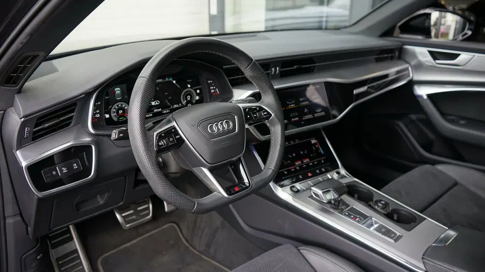 Audi A6 55 TFSIe Quattro Competition 367PK-3x S-Li uit 2021, foto 2
