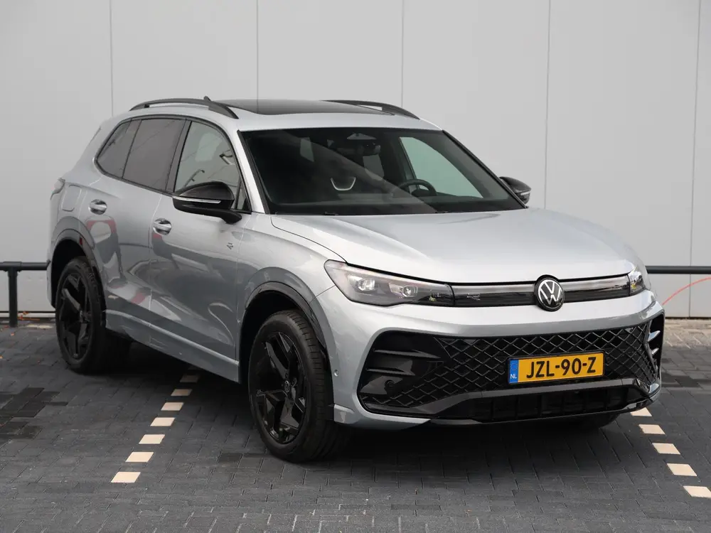 Volkswagen Tiguan 1.5 eHybrid R-Line Edition 272PK DSG | Bla uit 2025, foto 3