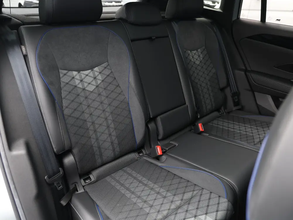 Volkswagen Tiguan 1.5 eHybrid R-Line Edition 272PK DSG | Bla uit 2025, foto 9