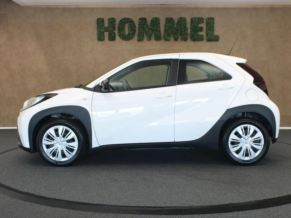 Toyota Aygo X 1.0 VVT-i MT Play uit 2025, foto 12
