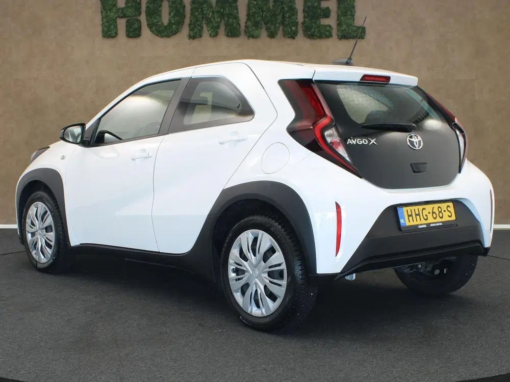 Toyota Aygo X 1.0 VVT-i MT Play uit 2025, foto 14