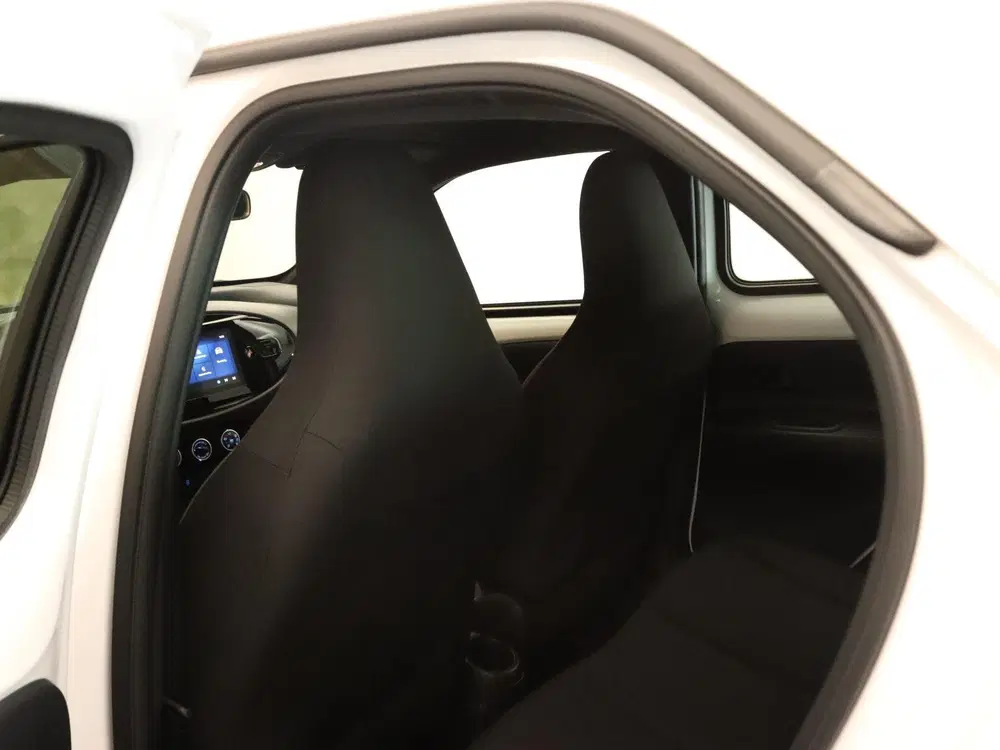 Toyota Aygo X 1.0 VVT-i MT Play uit 2025, foto 18