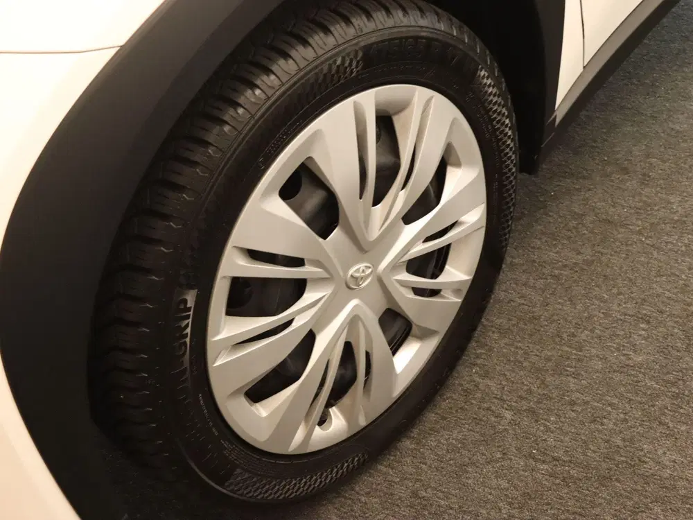 Toyota Aygo X 1.0 VVT-i MT Play uit 2025, foto 3