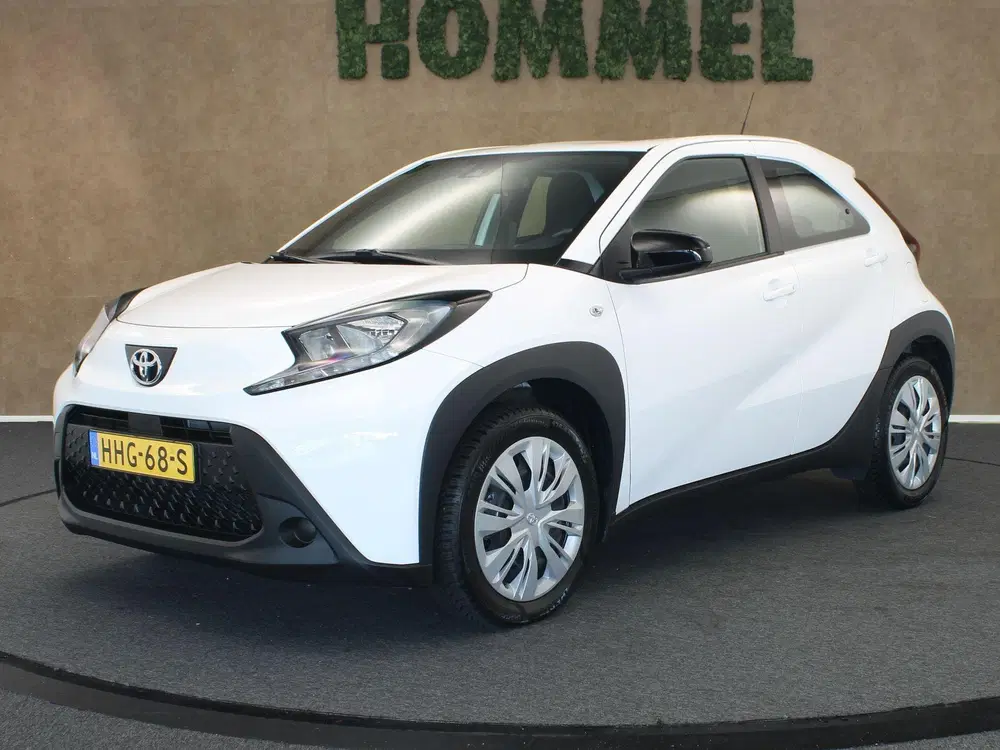 Toyota Aygo X 1.0 VVT-i MT Play uit 2025, foto 5