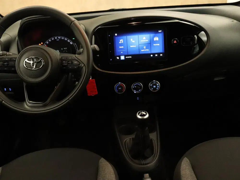 Toyota Aygo X 1.0 VVT-i MT Play uit 2025, foto 8