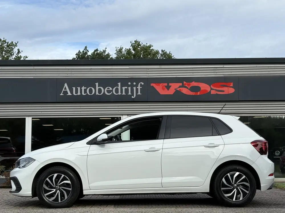 Volkswagen Polo 1.0 TSI Life | Achteruitrijcamera | CarPlay uit 2022, foto 3