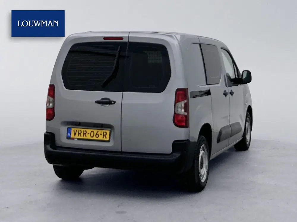Toyota Proace City 1.2 Turbo Cool Benzine Cruise control Par uit 2022, foto 3