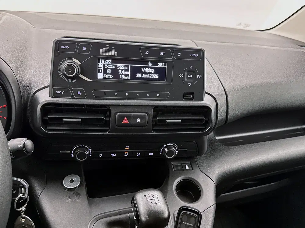 Toyota Proace City 1.2 Turbo Cool Benzine Cruise control Par uit 2022, foto 6