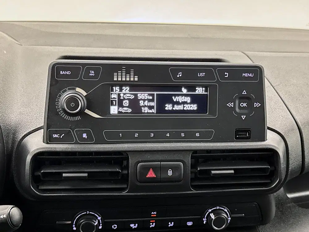 Toyota Proace City 1.2 Turbo Cool Benzine Cruise control Par uit 2022, foto 8