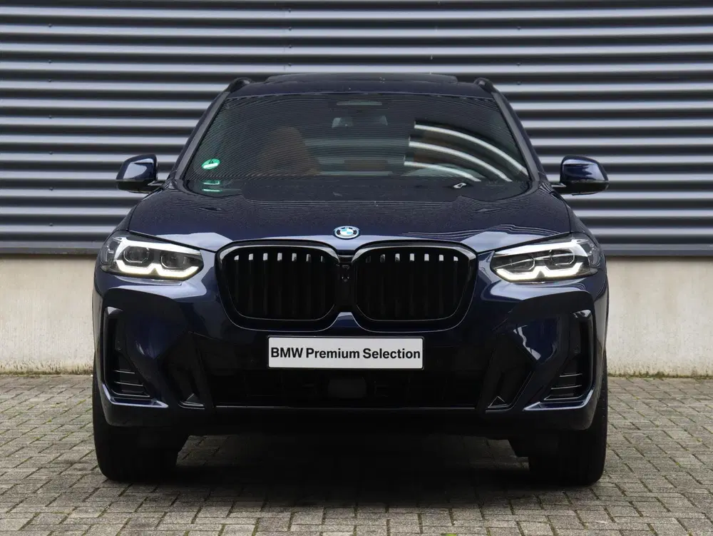 BMW X3 xDrive30e uit 2024, foto 3