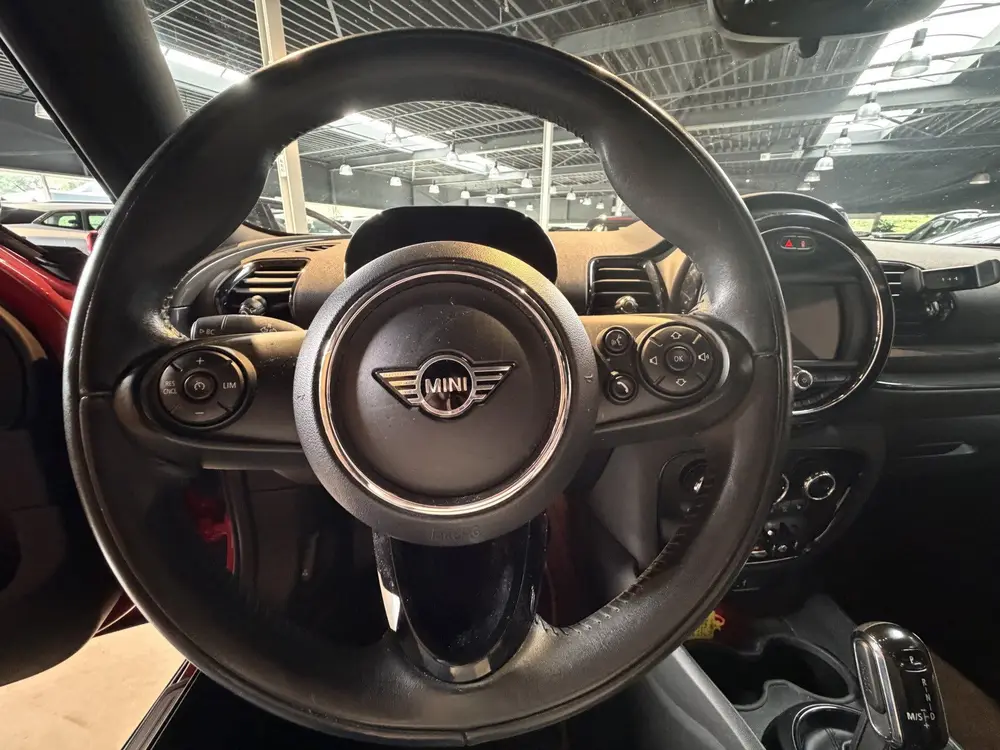 Mini Clubman 1.5 Cooper Chili automaat | JOHN COOPER WORKS | uit 2019, foto 12