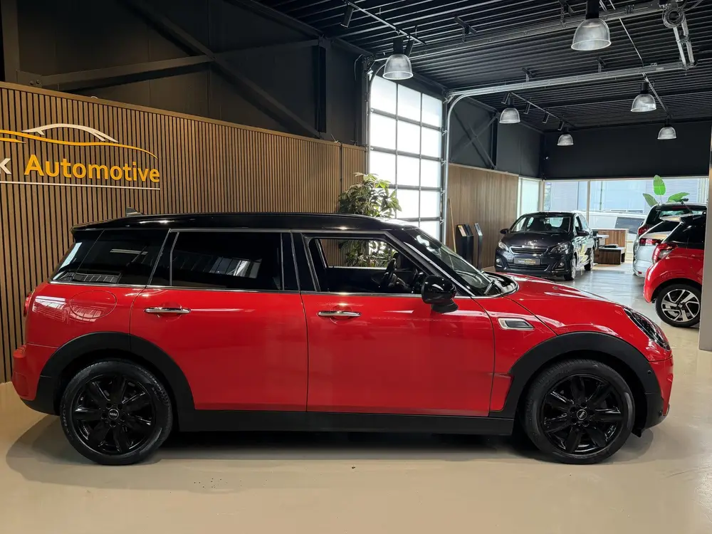 Mini Clubman 1.5 Cooper Chili automaat | JOHN COOPER WORKS | uit 2019, foto 2
