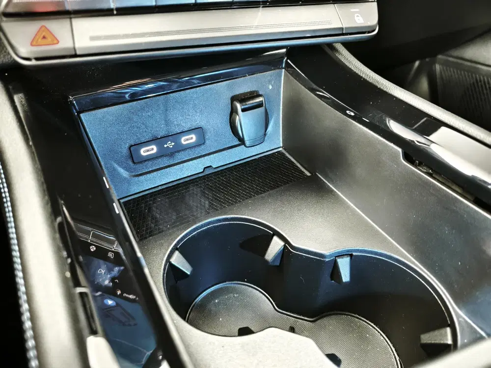 Renault Austral 1.2 E-Tech full hybrid 200 iconic esprit A uit 2024, foto 16