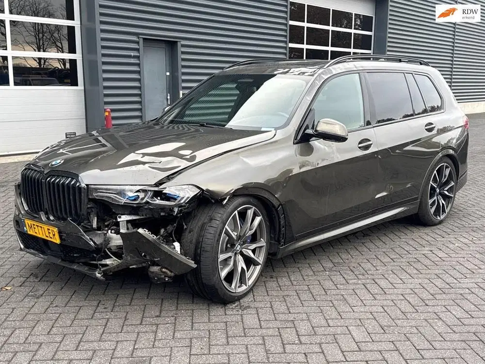 BMW X7 XDrive40d High Executive uit 2022