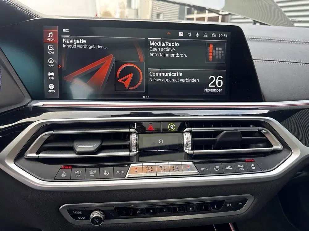BMW X7 XDrive40d High Executive uit 2022, foto 17