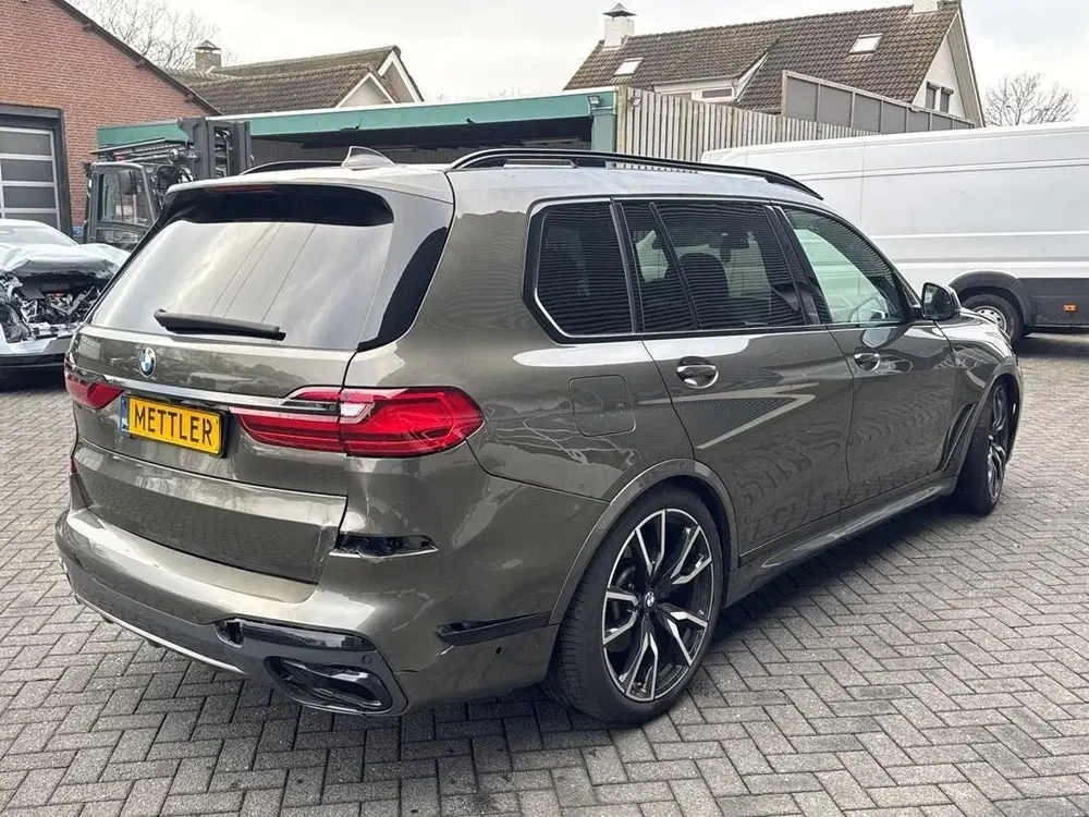 BMW X7 XDrive40d High Executive uit 2022, foto 5