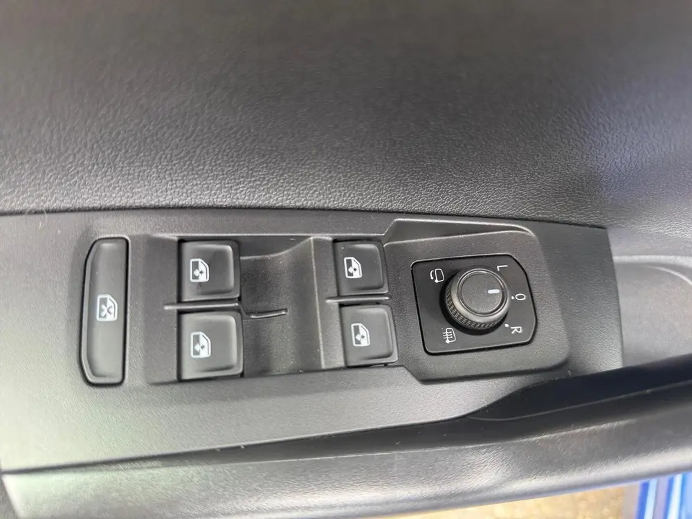 Volkswagen Polo 1.0 TSI R-Line*CAM*Apple Carplay*DAB*Lane As uit 2023, foto 12
