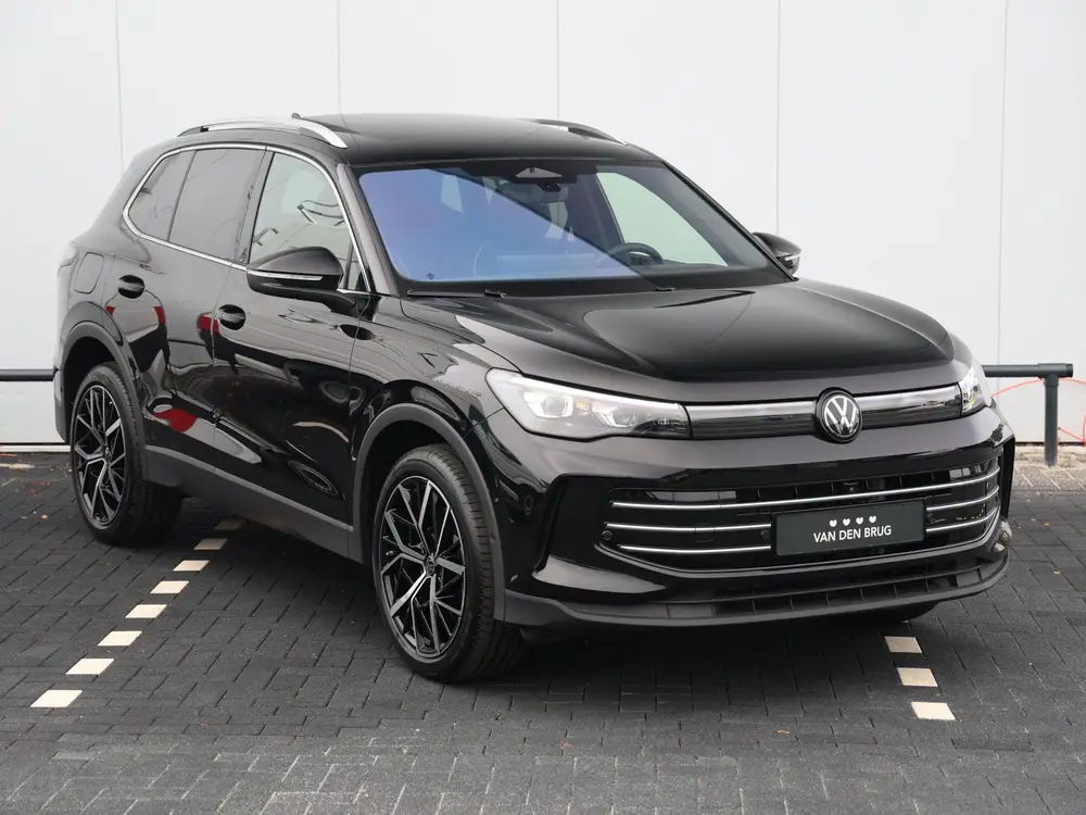 Volkswagen Tiguan 1.5 eHybrid Elegance 204pk DSG | Trekhaak uit 2025, foto 3