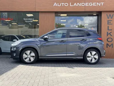 Hyundai KONA EV Premium Sky 64 kWh uit 2020