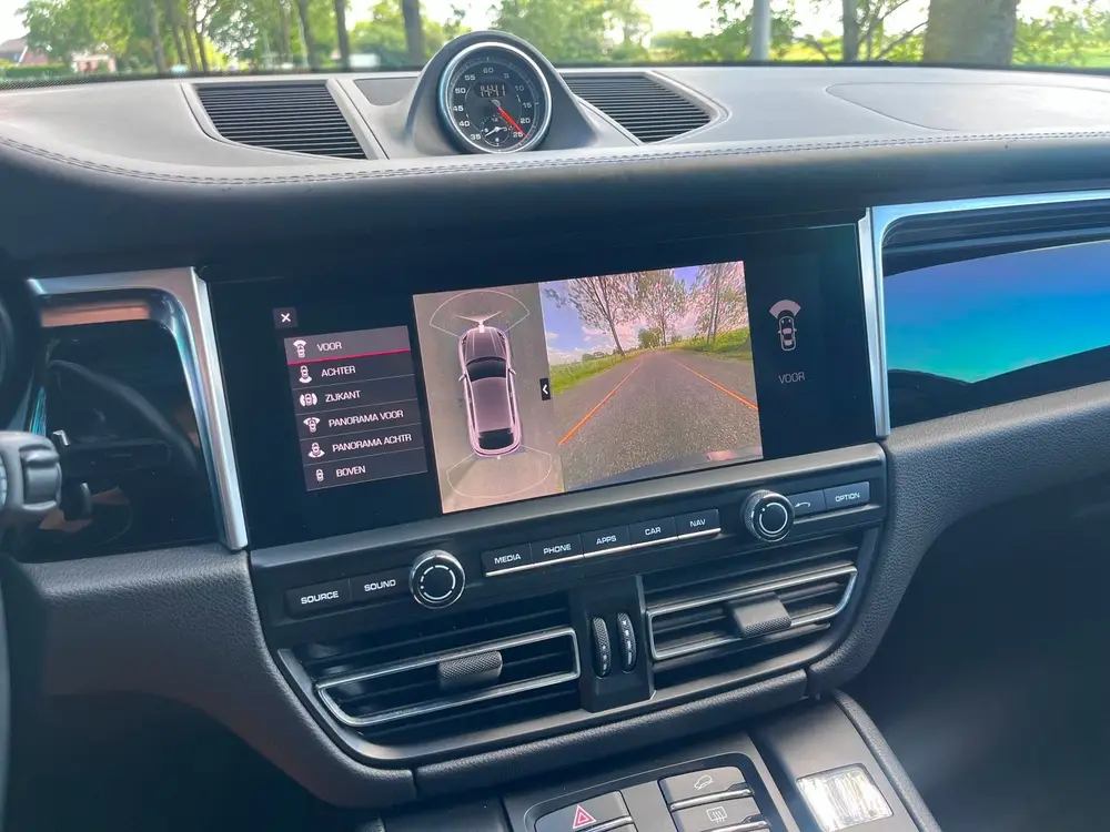 Porsche Macan 3.0 S, Luchtvering , Panoramadak uit 2019, foto 19