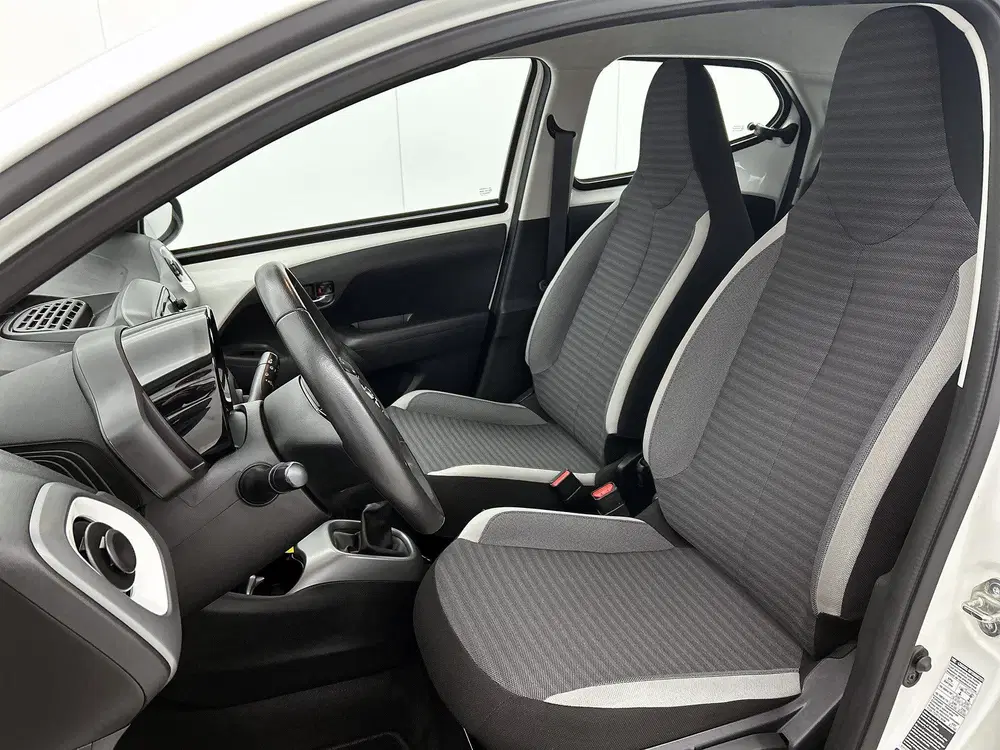 Toyota Aygo 1.0 VVT-i x-play uit 2020, foto 15
