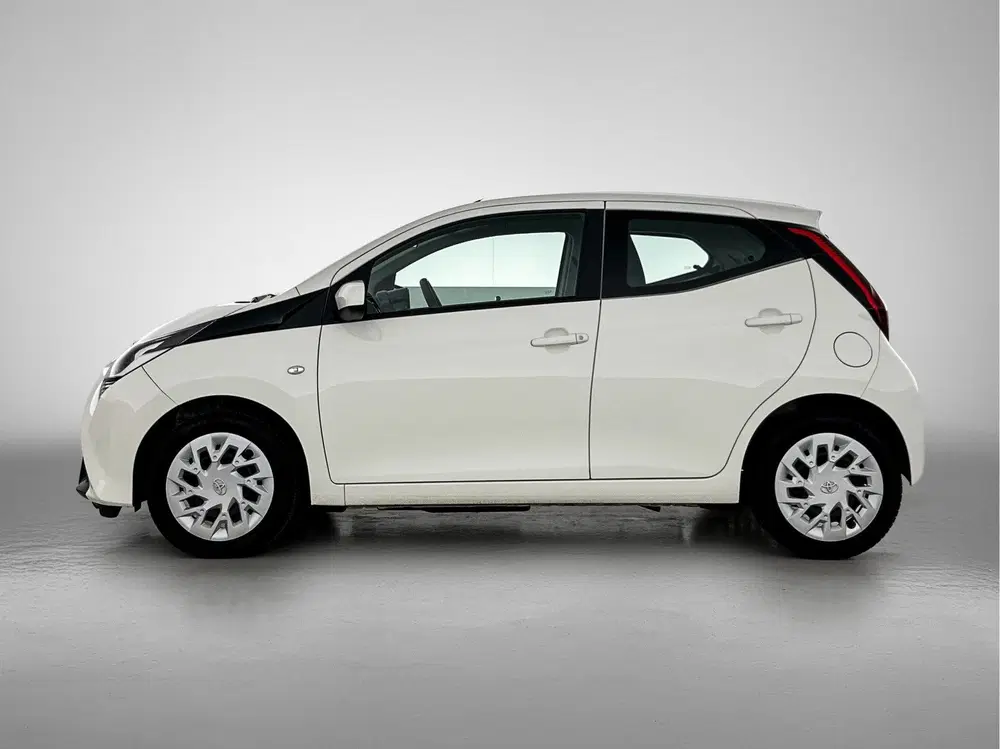 Toyota Aygo 1.0 VVT-i x-play uit 2020, foto 3