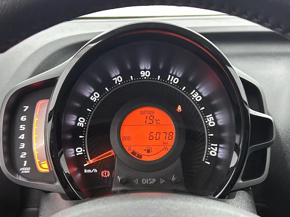 Toyota Aygo 1.0 VVT-i x-play uit 2020, foto 5