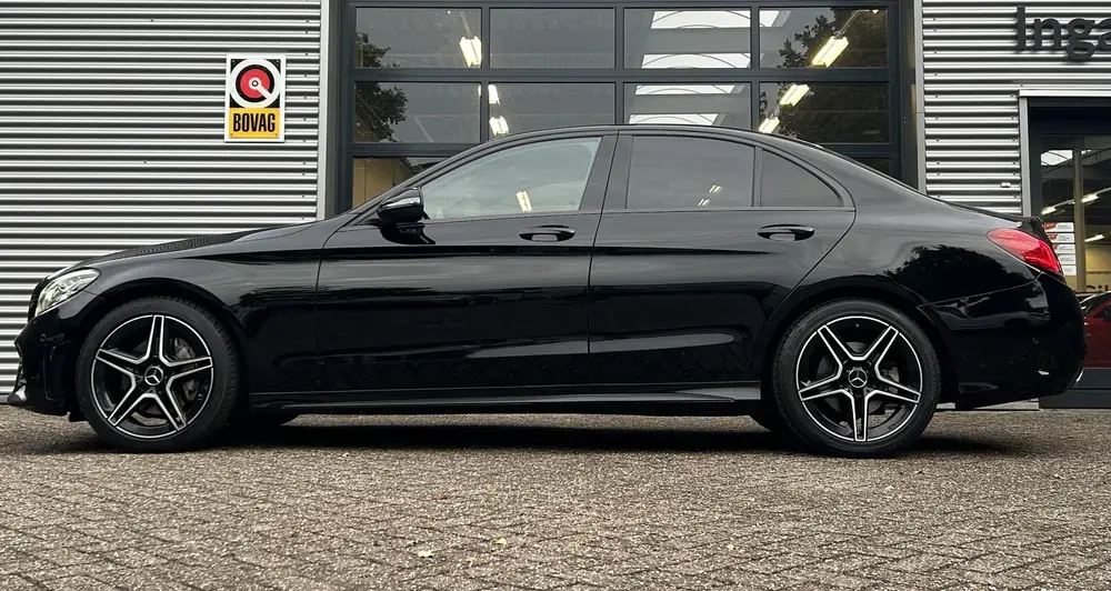 Mercedes-Benz C-Klasse AMG Line 180 Premium Plus Pack l Nigh uit 2019, foto 2