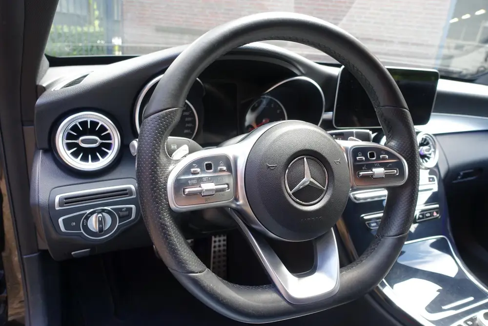 Mercedes-Benz C-Klasse AMG Line 180 Premium Plus Pack l Nigh uit 2019, foto 4