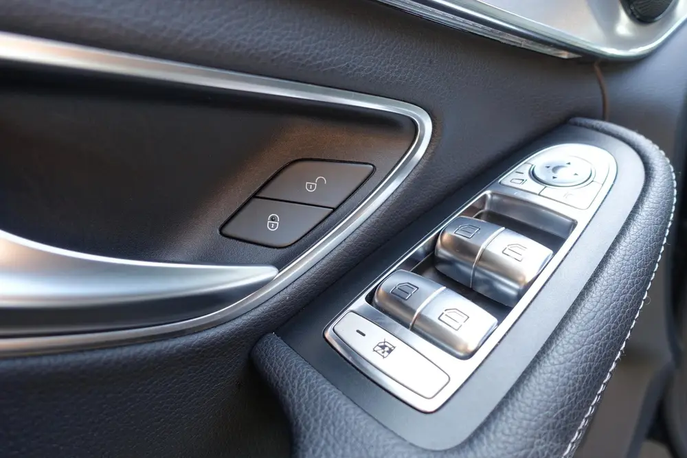 Mercedes-Benz C-Klasse AMG Line 180 Premium Plus Pack l Nigh uit 2019, foto 8