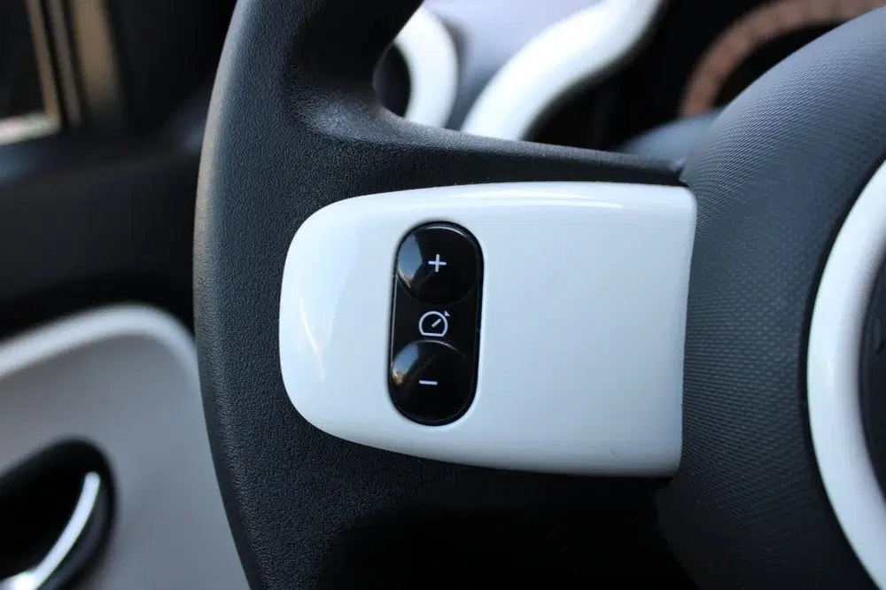 Renault Twingo R80 E-Tech Equilibre uit 2023, foto 17