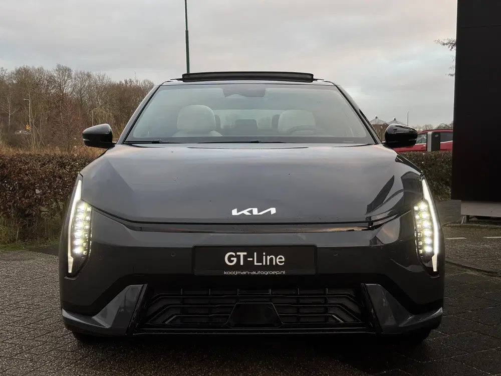 Kia EV4 GT-Line 81.4 kWh uit 2026, foto 2