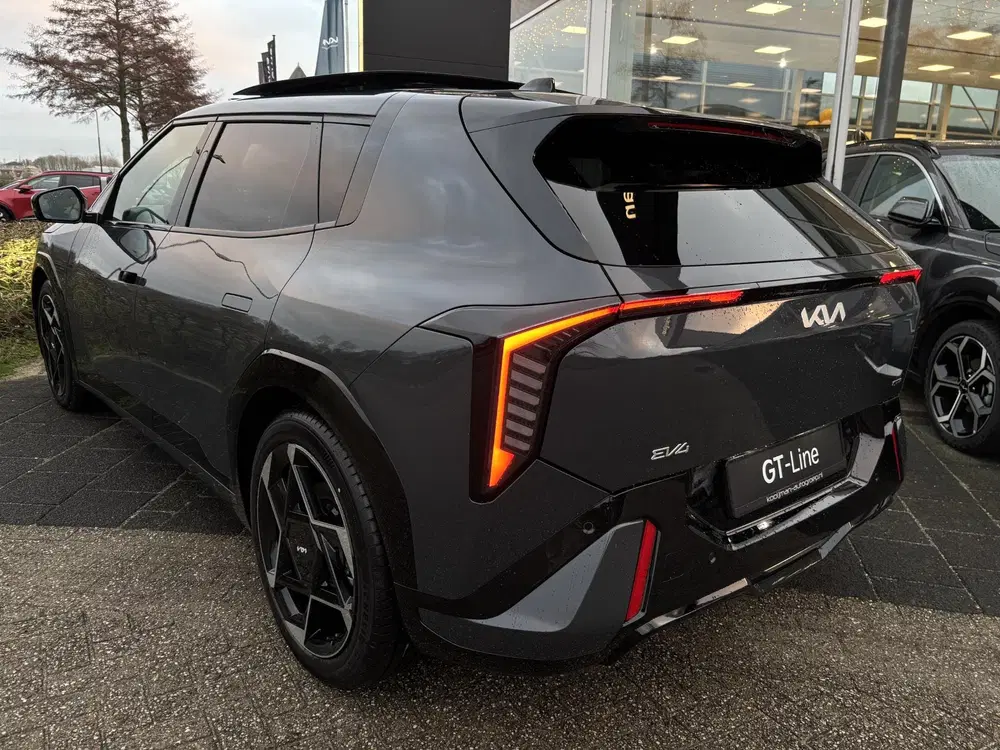 Kia EV4 GT-Line 81.4 kWh uit 2026, foto 4