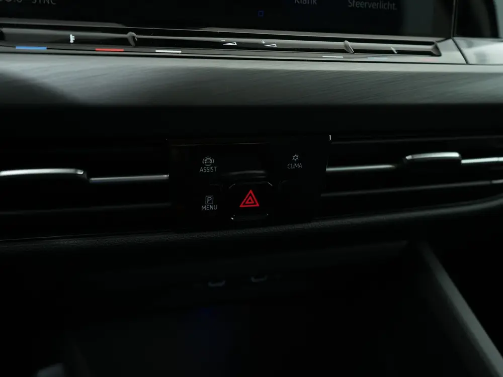 Volkswagen Golf 1.5 TSI 130PK STYLE | Panoramadak | Trekhaak uit 2020, foto 10