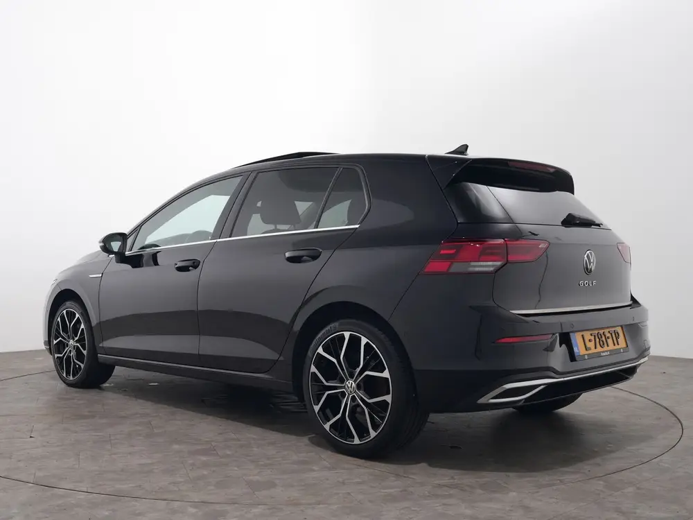 Volkswagen Golf 1.5 TSI 130PK STYLE | Panoramadak | Trekhaak uit 2020, foto 3
