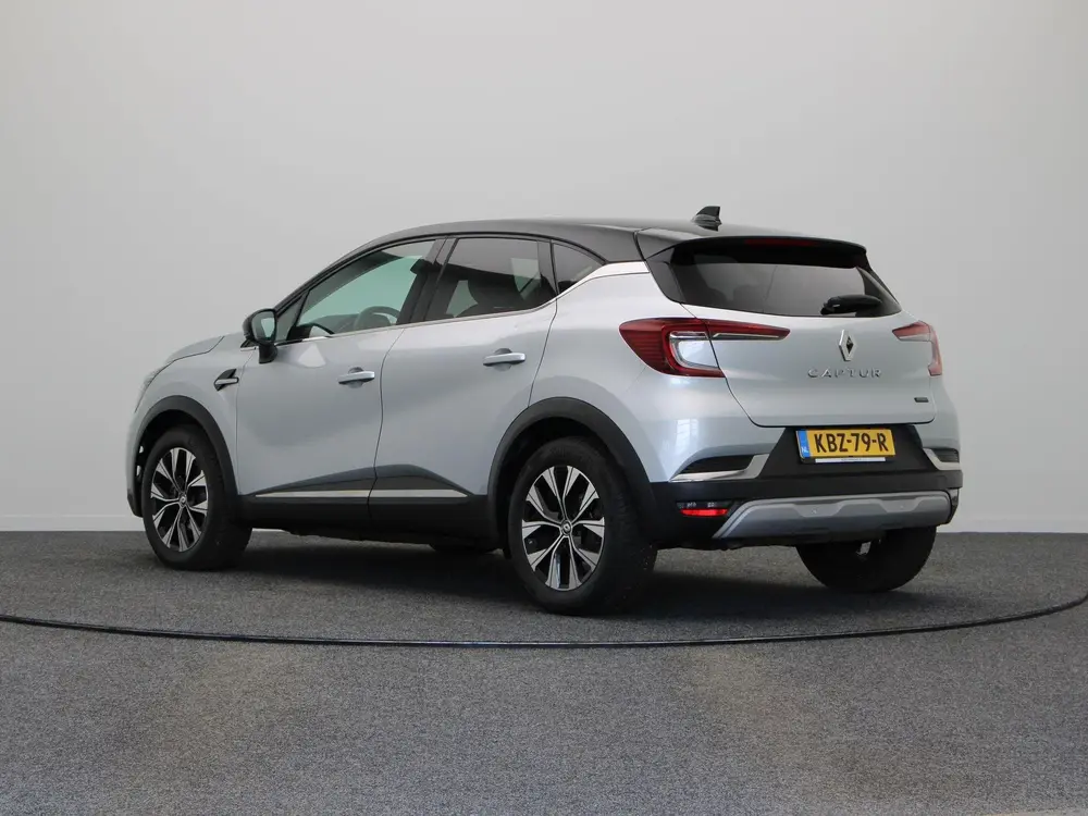 Renault Captur 1.6 E-Tech Hybrid 145 Techno uit 2024, foto 2
