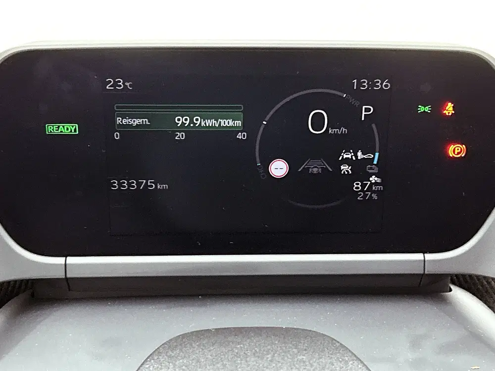 Toyota bZ4X Premium 4WD 71 kWh uit 2023, foto 5
