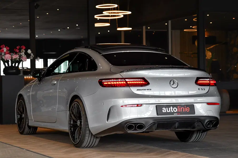 Mercedes-Benz E-Klasse E-klasse Coupé AMG 53 4MATIC+. Pano uit 2022, foto 2