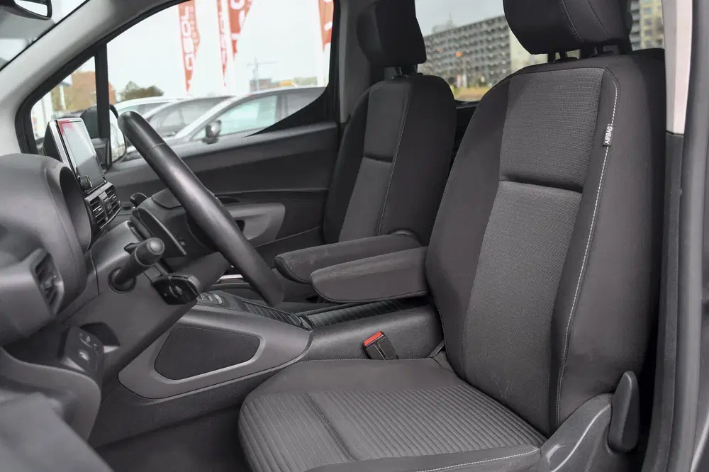 Toyota Proace City 1.2 Turbo Professional Long 7p. HUD uit 2020, foto 19