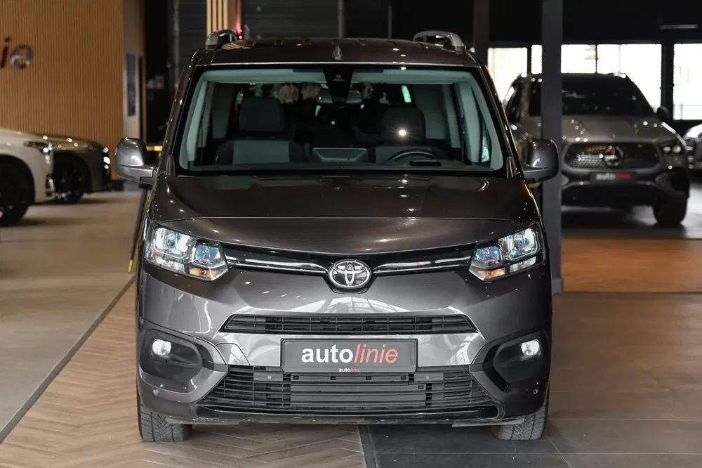 Toyota Proace City 1.2 Turbo Professional Long 7p. HUD uit 2020, foto 7