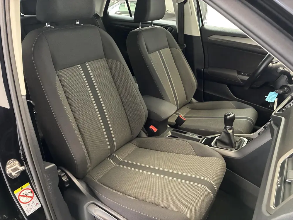 Volkswagen T-Roc 1.0 TSI Style Business | TREKHAAK | VIRTUAL uit 2022, foto 13