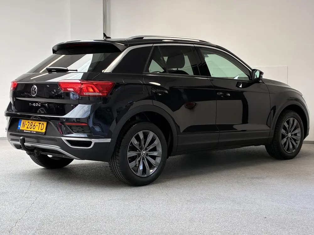 Volkswagen T-Roc 1.0 TSI Style Business | TREKHAAK | VIRTUAL uit 2022, foto 2