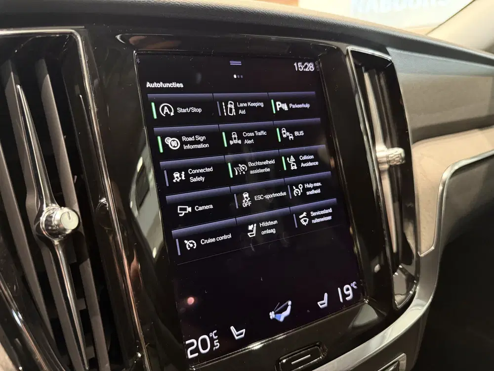 Volvo V60 2.0 B4 Inscription NL auto uit 2020, foto 15