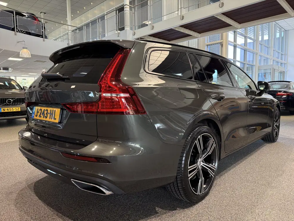 Volvo V60 2.0 B4 Inscription NL auto uit 2020, foto 6