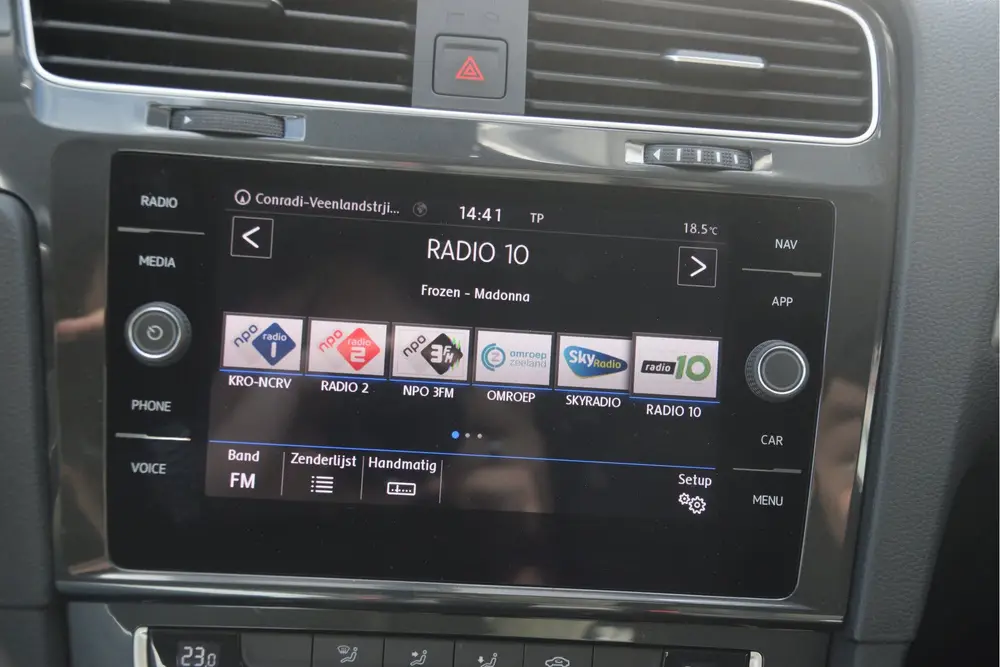 Volkswagen Golf 1.0 TSI Comfortline Navi | PDC | DAB | LMV | uit 2019, foto 13