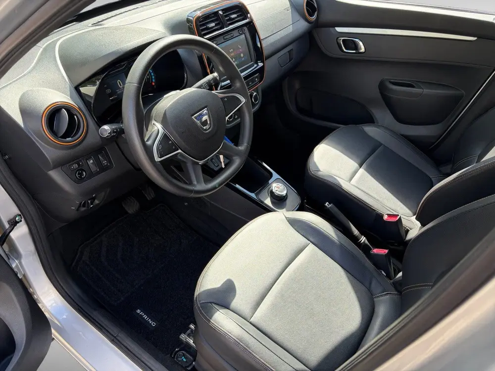 Dacia Spring Comfort Plus 27 kWh slechts 4600 KM uit 2022, foto 4