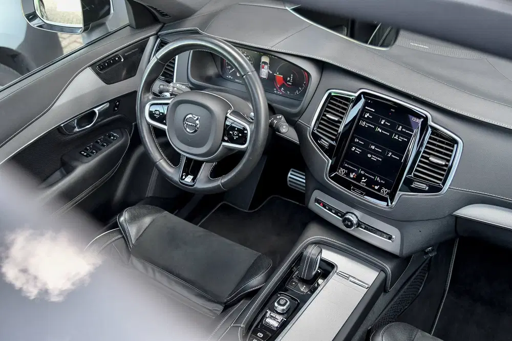 Volvo XC90 2.0 T8 Twin Engine AWD R-Design Polestar+. uit 2020, foto 10