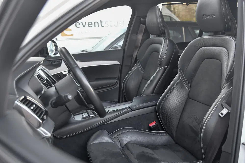 Volvo XC90 2.0 T8 Twin Engine AWD R-Design Polestar+. uit 2020, foto 11
